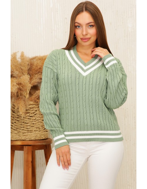 Вязаный женский джемпер фисташкового цвета с манжетами на рукавах