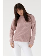 Зручний светр кольору пудри з гарними елементами в'язання