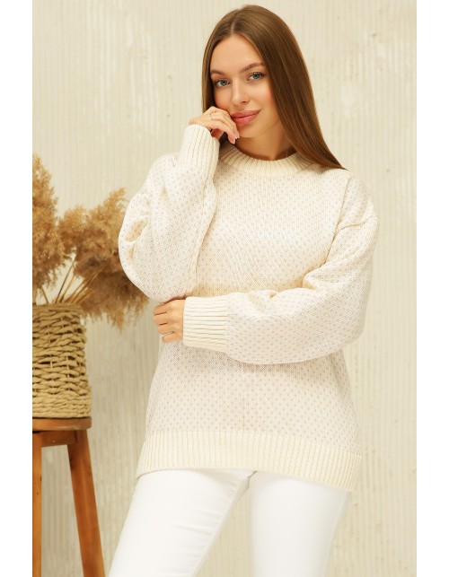 Жіночий светр кольору топлене молоко вільного крою