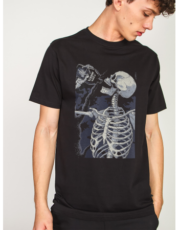 Футболка Пьяный Скелет
