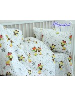 Постель детская белого цвета с жирафами