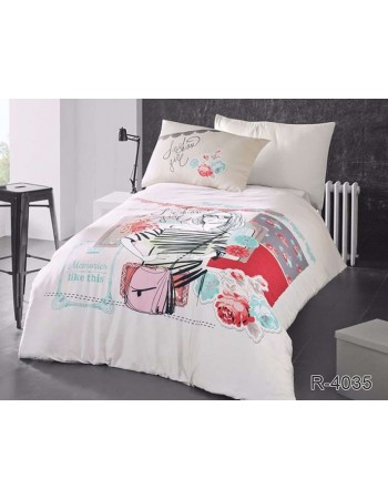 Постель детская белого цвета с девушкой