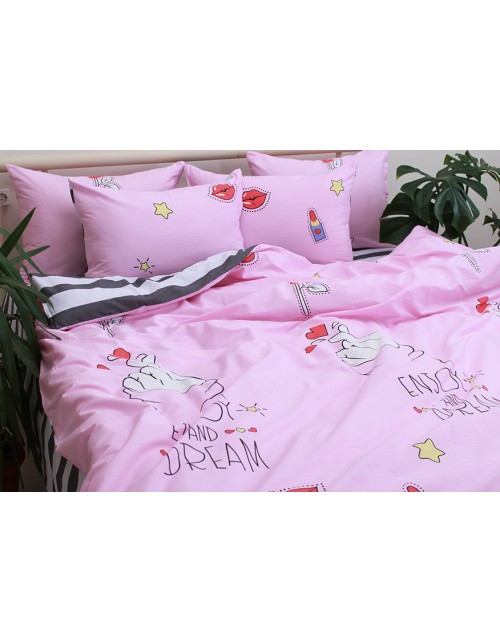 Детский комплект постельного бельярозового цвета с сердечками, Сатин люкс