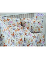 Постель детская белого цвета с зайками