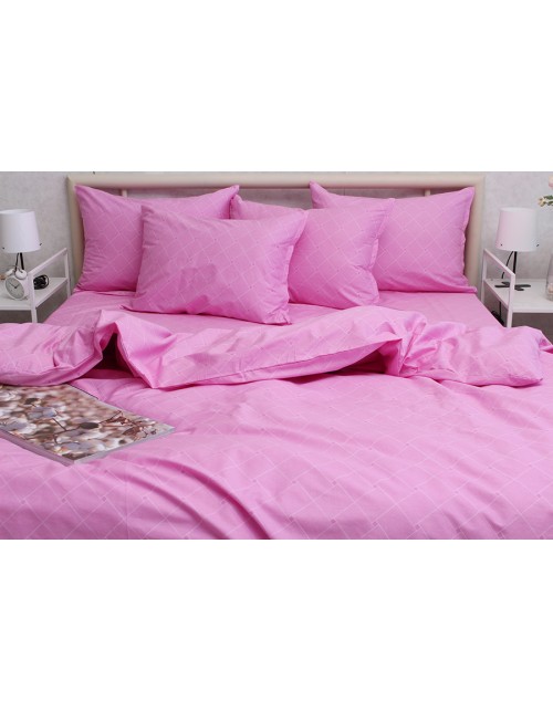 Двухспальный комплект постельного белья розового цвета в ромбик, Сатин люкс