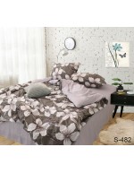 Постель двуспальная с цветами