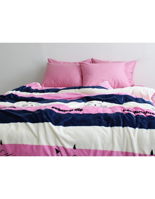 Двухспальный комплект постельного белья зима-лето в полоску с котиками, Сатин