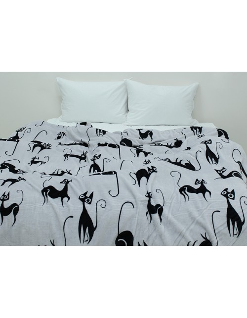 Плед светло-серого цвета с кошечками (160х220 см.)