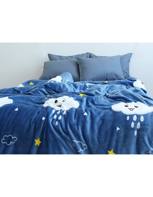 Плед блакитного кольору із зірками та хмарами (160х220 см.)