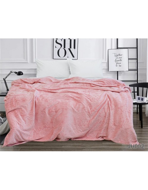 Плед розового цвета с узором (160х220 см.)