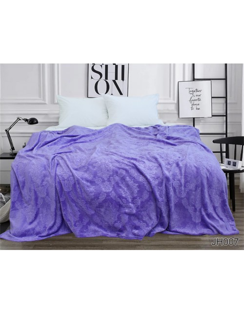 Плед фиолетового цвета с узором (200х220 см.)