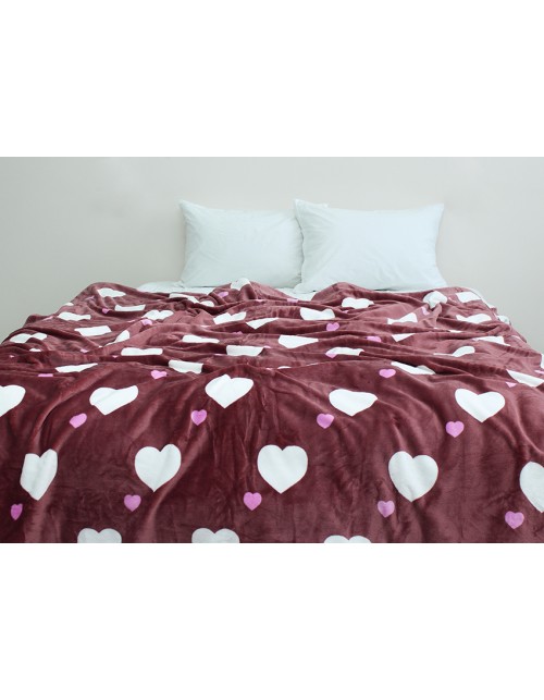 Плед коричневого кольору з сердечком (160х220 см.)