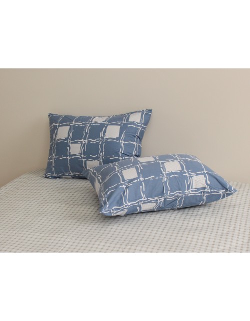 Сімейний комплект постільної білизни синього кольору у клітинку, Сатин люкс