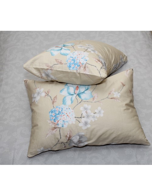 Сімейний комплект постільної білизни бежевого кольору з квітами, Сатин люкс